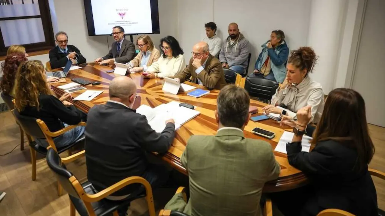 En la imagen un instante de la reunión de la Comisión de Urbanismo del Ayuntamiento de Toledo